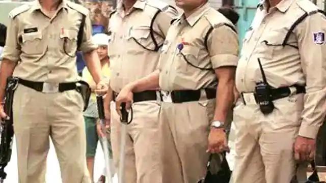 सरकार का BitChat ऐप ब्लॉक करने का आदेश, CJP प्रोटेस्ट में बिना मोबाइल नेटवर्क के फैलाई जा रही थी अफवाह 