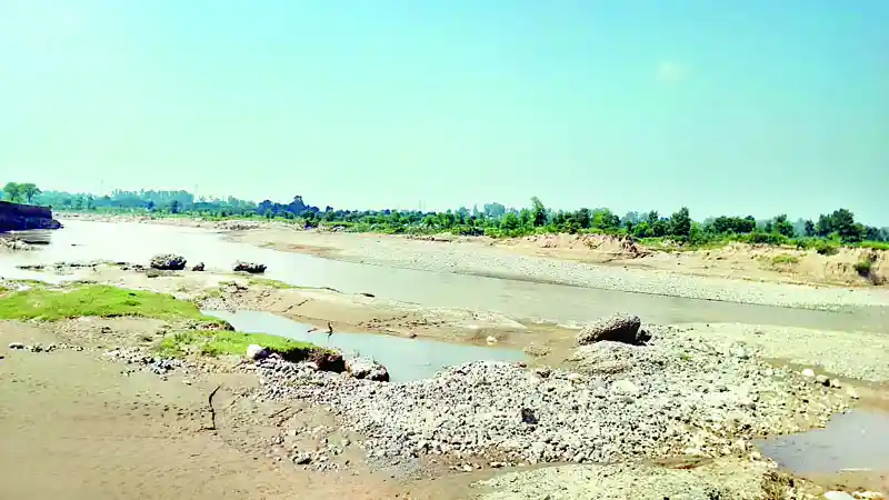 नूरपुर में खनन के अवैध खेल पर वार, लाखों वसूले