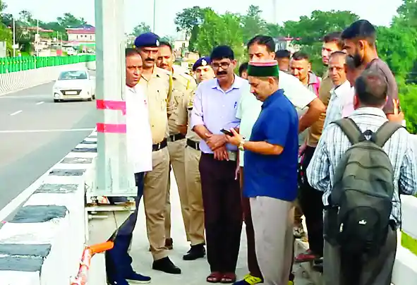 पुहाड़ा में खड्ड में बहे युवक का शव लंज के पास बरामद विधायक की तत्परता से चला रेस्क्यू अभियान