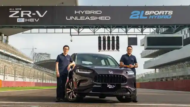 Honda की नई SUV ZR-V e:HEV भारत में हुई लॉन्च, लग्जरी फीचर्स के साथ मिलेगा 22.8kmpl का माइलेज